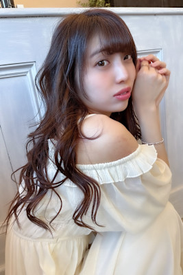 デジタルパーマロングヘア・福山・韓国グレージュコテ巻き風