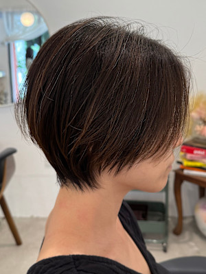 レイヤーカット/レイヤー/顔周り/ミディアム/ボブ/ショート