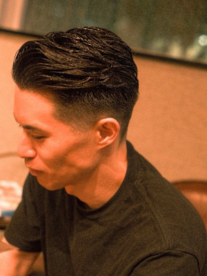 スリックバック