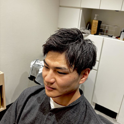 王道ツーブロックショート