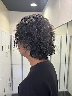 【平山明樹】縦落ちスパイラルパーマ