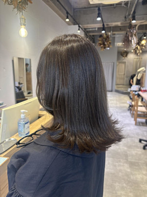 小辻 くびれヘア☆透明感グレージュ×水素カラー