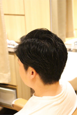 ウェーブパーマ×ツーブロ