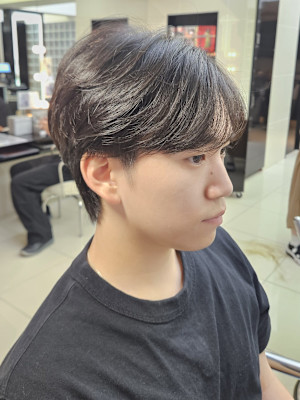 頑張りすぎないフェザーパーマ