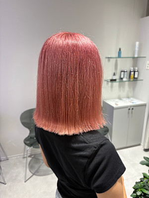 ペールピンクサーモンピンクコーラルピンク