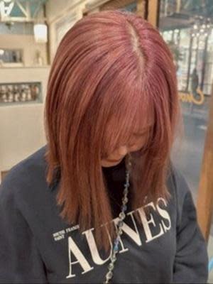 #切りっぱなしボブ　#ピンクベージュ　