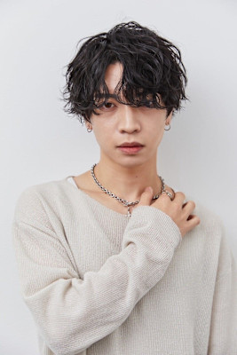 ラウンドマッシュ×シャドーパーマ