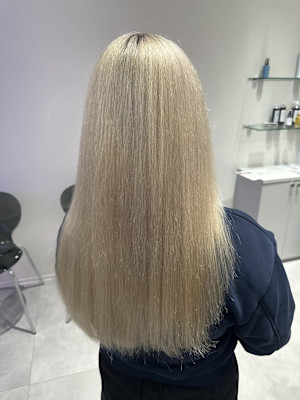 ホワイトベージュハイトーンホワイトカラーミルクティーベージュ