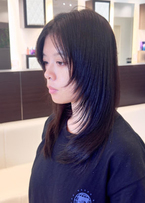 ナチュラルフェザーカット