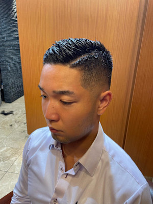 銀座　理容室　フェード