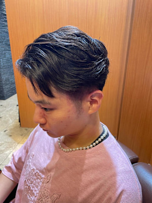 銀座　理容室　ツーブロショート