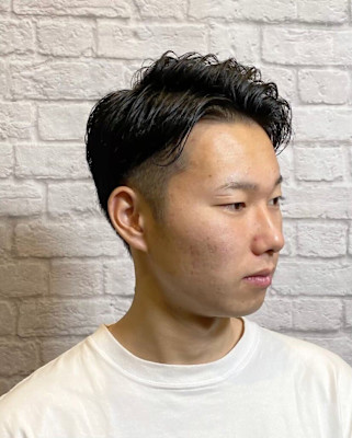 新宿で清潔感No.1大人の魅力を引き出すメンズショート