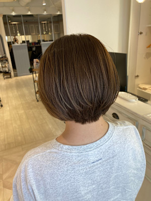 大人可愛い丸みショートボブ赤羽美容院おすすめスタイル