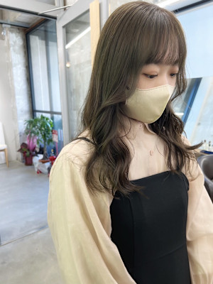 オリーブベージュ/イルミナカラー/TOKIO