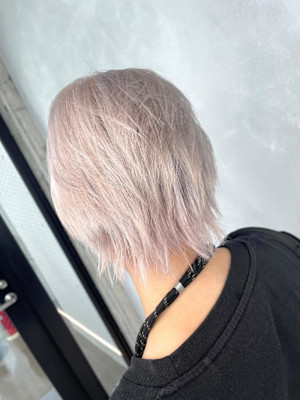 ミルキーホワイト/ブリーチ2回必須