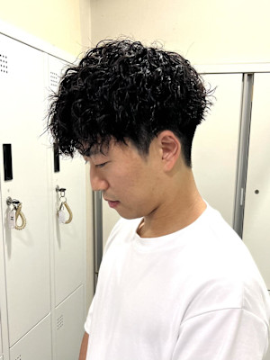 【平山明樹】縦落ちスパイラルパーマ