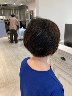 ミセスふわっとボリュームUP丸みボブ赤羽美容院おすすめヘア