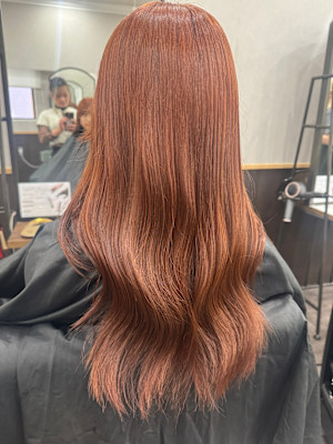 オレンジベージュ