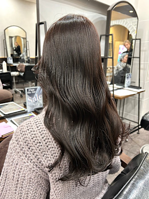 オリーブブラウン