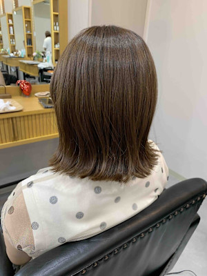 外ハネボブ×オリーブベージュ