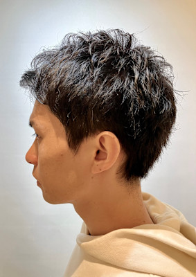 【+ONE自由が丘】スパイキーショート