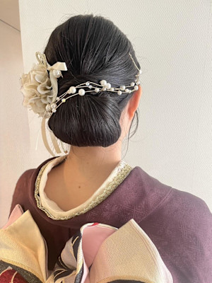 クラシカル×モダン艶シニヨン