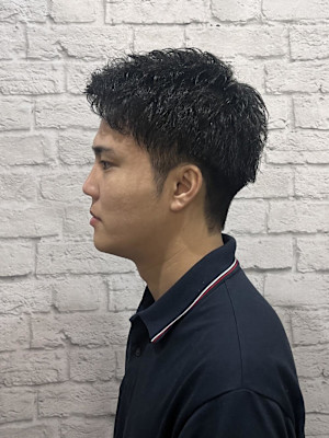 ツーブロアップバング × パーマ感スタイル