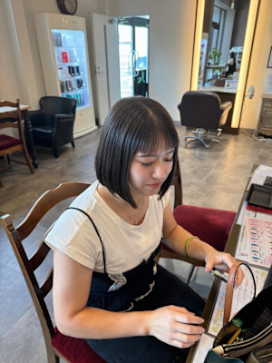 1colorグレージュ