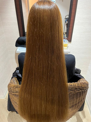 セミロングスタイルのイメージ画像