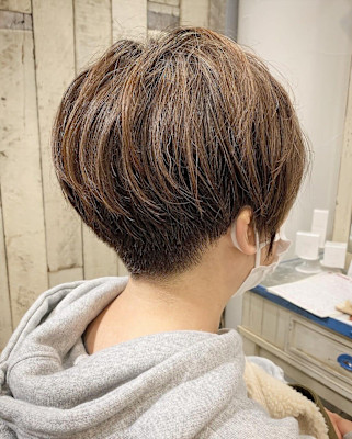 刈り上げマッシュショート