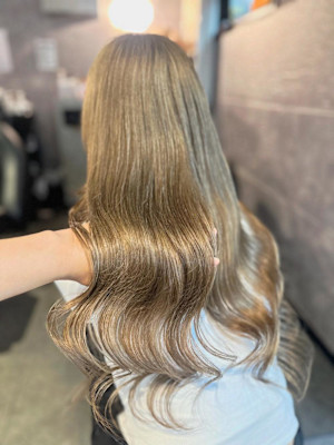 《Hina》オリーブベージュ