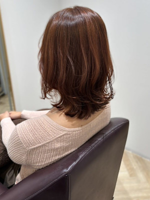 ウルフカット ブラウンベージュ 外ハネ ウルフレイヤー