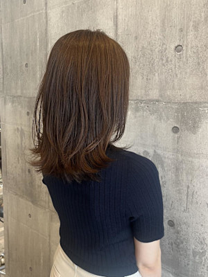 ナチュラルブラウン