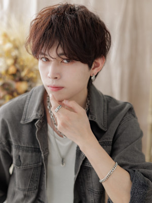 波打ちパーマサーフカールフェザーショート　フェザーパーマ