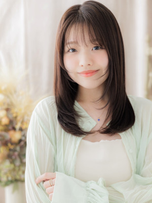 シースルーバングウルフミディアムレイヤー　ナチュラルブラウン