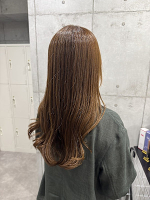 アッシュベージュ