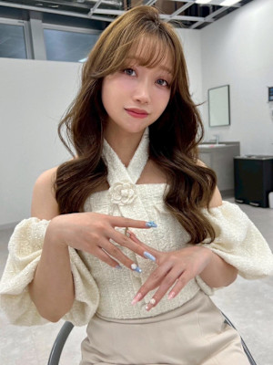 盛れる韓国風コテ巻きスタイル♪