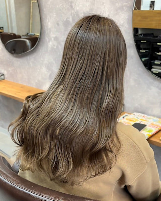 BLUE&Co. 八尾美容室×スタイル