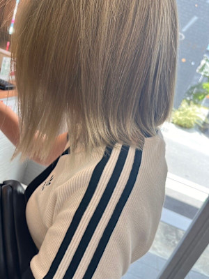 BLUE&Co. 八尾美容室×スタイル