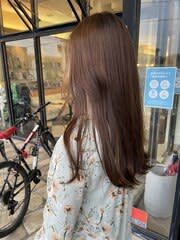 ベージュブラウン