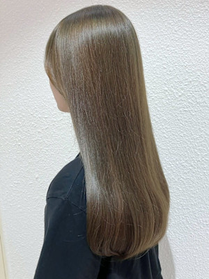 ブリーチなしダブルカラー 透明感 オリーブベージュ ロング