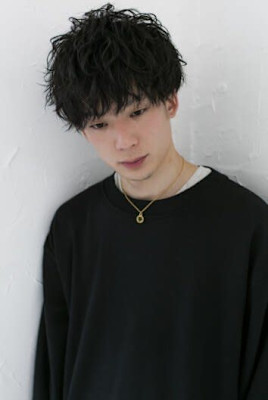 メンズマッシュ/ヘッドスパ/イルミナカラー