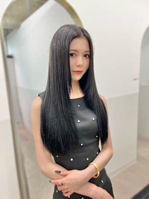  『newi三宮』酸性ストレート/トリートメント/髪質改善