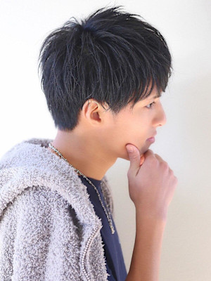 メンズショートツーブロックニュアンスカールマッシュ