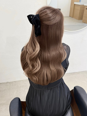 透明感ベージュカラー