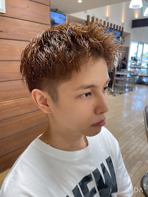 アップバングショート