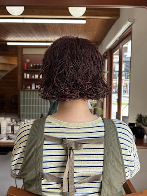 ミニボブパーマ-ピンクレッド-