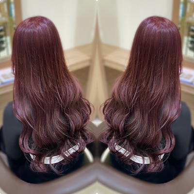 ゆるふわコテ巻きスタイル／カシスピンク