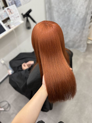 オレンジカラー/ハイトーン/ツヤ髪