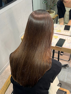 ツヤサラ縮毛矯正